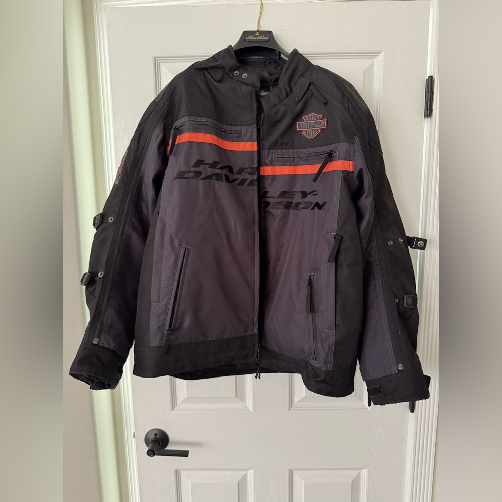 Harley-Davidson Black and Gray Performance Jacket with Stand-Up Collar